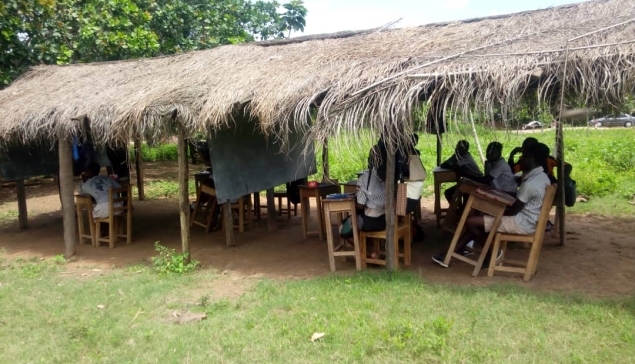 NKORANZA WAGADUGU BASIC SCHOOL CHILDREN STUDY UNDER BAMBOO STRUCTURE - RESIDENTS APPEAL TO THE GOVERNMENT & NGOs